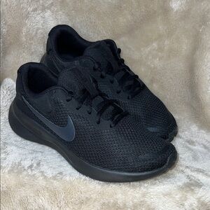Nike Black Mesh Running Shoes‎